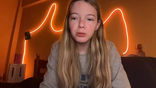 Snapshot of -veranito- chatting on September 2025 03:10:01 AM -veranito- online show from September 2025 03:10:01 AM