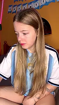 -veranito- online show from July 2026 06:57:01 PM