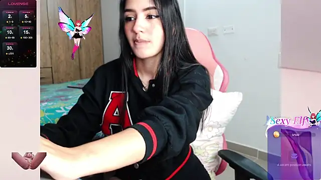 Snapshot of Danae_999 chatting on February 2025 10:33:01 PM Danae 999 online show from February 2025 10:33:01 PM