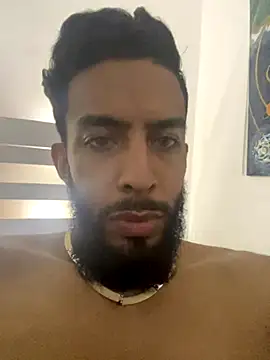 Alessandro  Rossi online show from October 2025 12:01:02 AM