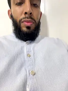 Alessandro  Rossi online show from January 2026 07:40:01 PM