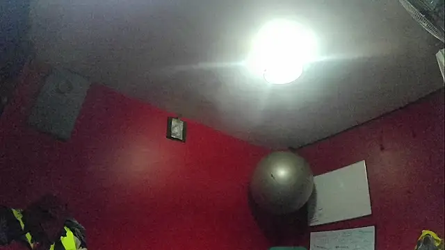 Snapshot of crazylatinguyy chatting on February 2026 12:26:02 AM crazylatinguyy online show from February 2026 12:26:02 AM