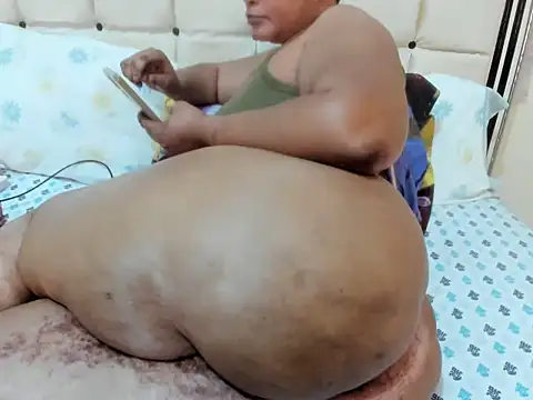 bigbooty29 online show from May 2026 07:01:01 PM