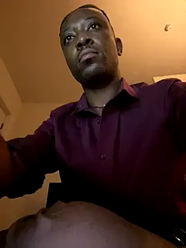 Snapshot of KingB8r chatting on September 2025 01:38:02 AM KingB8r online show from September 2025 01:38:02 AM