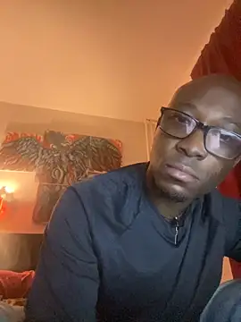 Snapshot of KingB8r chatting on October 2025 11:09:01 PM KingB8r online show from October 2025 11:09:01 PM