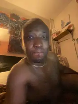 Snapshot of KingB8r chatting on November 2025 04:12:02 AM KingB8r online show from November 2025 04:12:02 AM