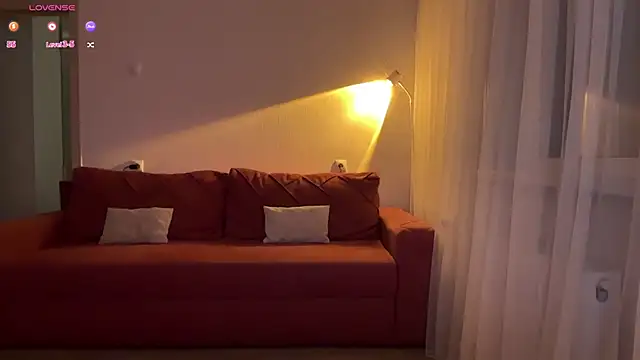 Snapshot of anyeess chatting on December 2024 04:38:02 PM anyeess online show from December 2024 04:38:02 PM