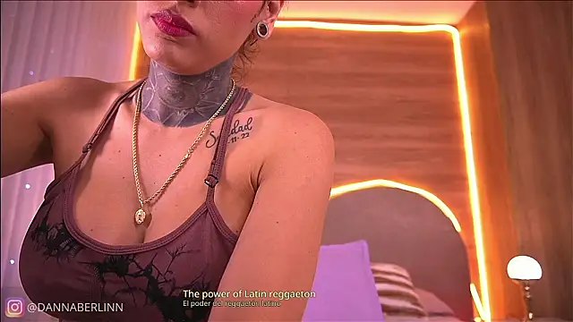 danna berlin  online show from February 2026 07:28:01 PM