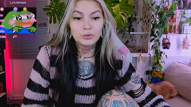 Snapshot of jelya_sg chatting on October 2025 01:11:01 PM jelya sg online show from October 2025 01:11:01 PM