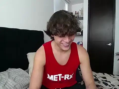 Santiago kiler online show from March 2025 03:58:02 PM