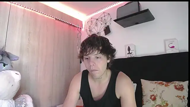 Santiago kiler online show from March 2026 08:26:01 PM