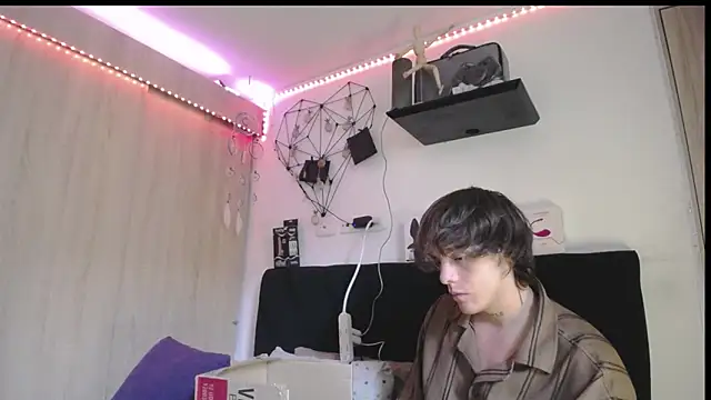 Santiago kiler online show from June 2026 05:06:01 PM