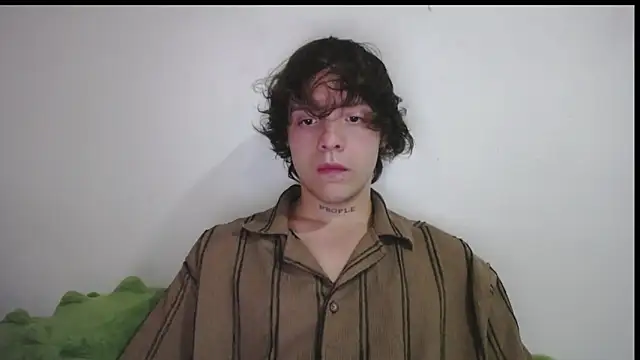 Santiago kiler online show from June 2026 12:24:01 AM