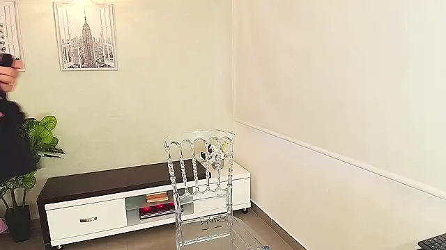 Sassy--Girl online show from September 2025 06:30:02 PM