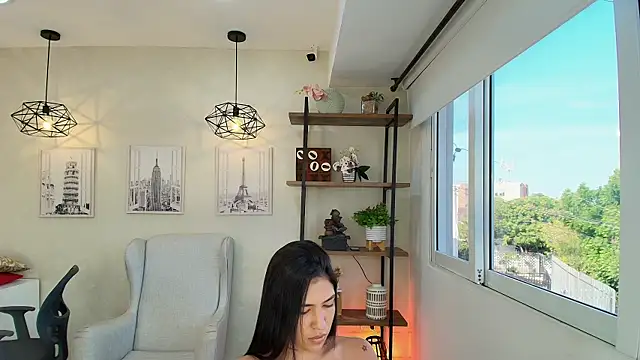 Sassy--Girl online show from June 2026 08:46:01 PM