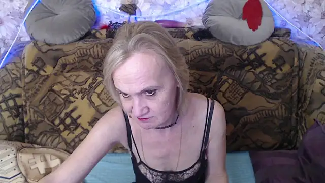 MissBekker online show from January 2025 02:25:01 PM