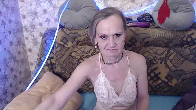 MissBekker online show from April 2026 08:04:01 PM