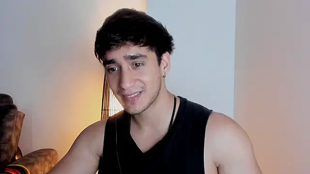 Snapshot of AlexRivera6 chatting on December 2025 12:59:02 AM AlexRivera6 online show from December 2025 12:59:02 AM