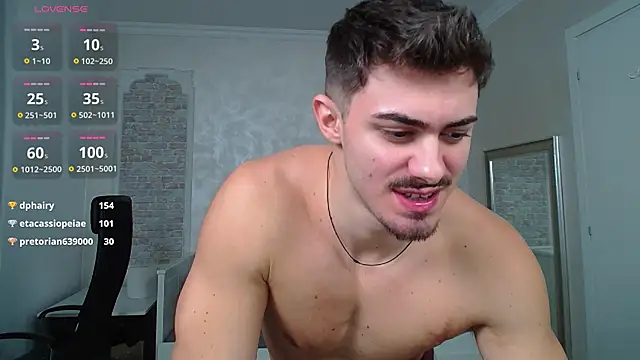 Snapshot of WilsonJules chatting on February 2025 10:34:01 PM WilsonJules online show from February 2025 10:34:01 PM