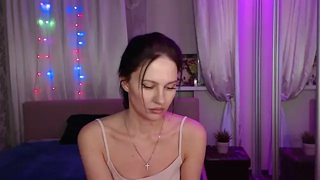 Zlata888 online show from February 2025 04:32:01 PM