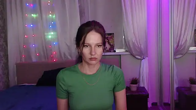 Snapshot of Zlata888 chatting on June 2026 02:27:02 PM Zlata888 online show from June 2026 02:27:02 PM