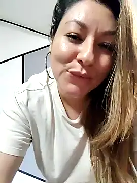 sakotodika online show from February 2025 09:00:01 PM