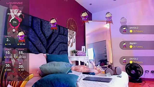 Snapshot of Mia-Bloom chatting on February 2025 06:32:01 AM Mia-Bloom online show from February 2025 06:32:01 AM