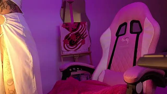 Snapshot of goddess_vee_ chatting on February 2026 08:58:01 PM goddess vee online show from February 2026 08:58:01 PM