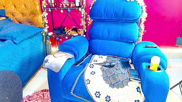 Naughty nightz online show from December 2024 05:05:02 AM