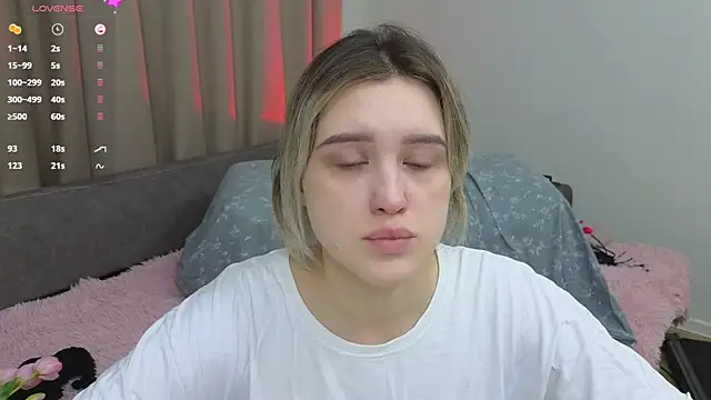 Snapshot of dusyastar chatting on December 2024 09:17:02 AM dusyastar online show from December 2024 09:17:02 AM