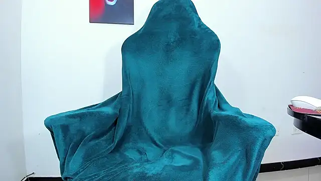 lazzon bastion online show from February 2025 07:06:02 PM