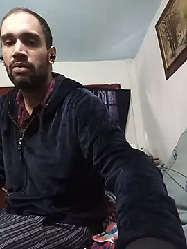agustinosemperfi online show from July 2026 05:21:01 PM