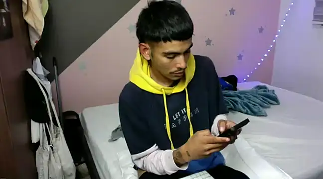 sorry-mom69 online show from January 2025 01:09:02 AM