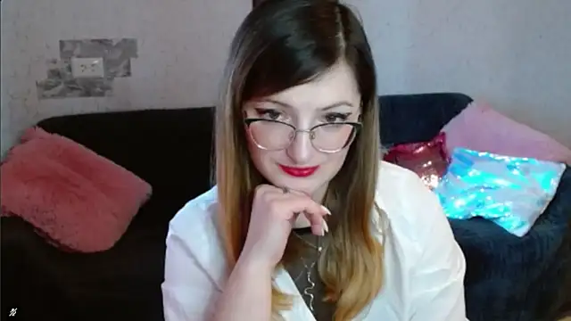 Arielsssplash online show from November 2025 08:02:02 AM