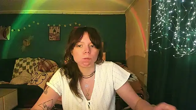 ClancyMorissey online show from May 2026 08:38:02 PM