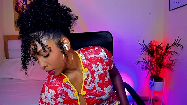 AitanaBrown  online show from May 2026 08:28:02 PM