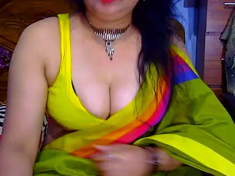 Daneldayna online show from October 2025 02:21:02 PM