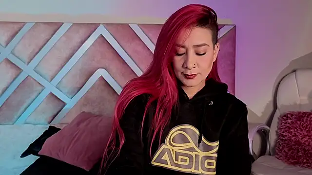  kelly hous36 online show from September 2025 01:00:02 PM