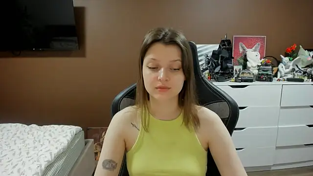 SoniNesti online show from June 2026 02:49:02 PM