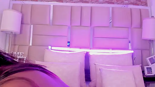 Snapshot of ShaniaBrownn chatting on September 2025 07:36:01 PM ShaniaBrownn online show from September 2025 07:36:01 PM