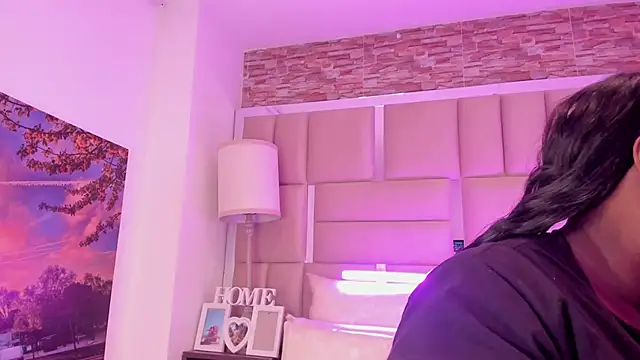 Snapshot of ShaniaBrownn chatting on February 2026 07:41:01 PM ShaniaBrownn online show from February 2026 07:41:01 PM