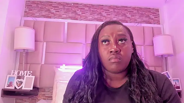 Snapshot of ShaniaBrownn chatting on February 2026 07:36:01 PM ShaniaBrownn online show from February 2026 07:36:01 PM