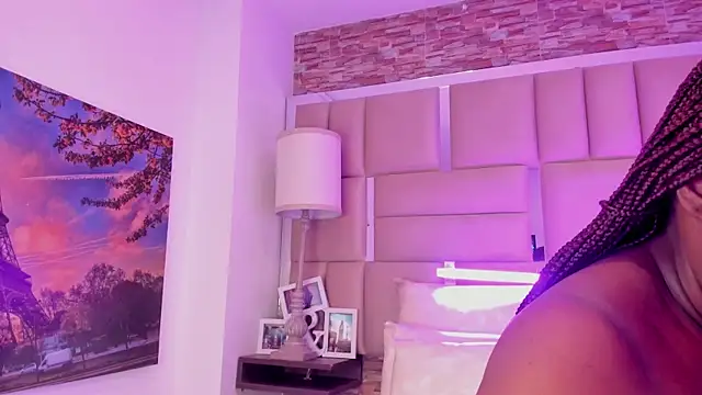 Snapshot of ShaniaBrownn chatting on March 2026 06:24:02 PM ShaniaBrownn online show from March 2026 06:24:02 PM