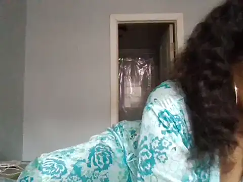 MSweetLindaParks online show from December 2024 04:47:02 PM