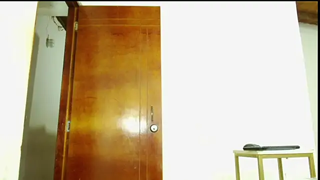 Snapshot of nomy_07 chatting on January 2025 04:28:02 AM nomy 07 online show from January 2025 04:28:02 AM