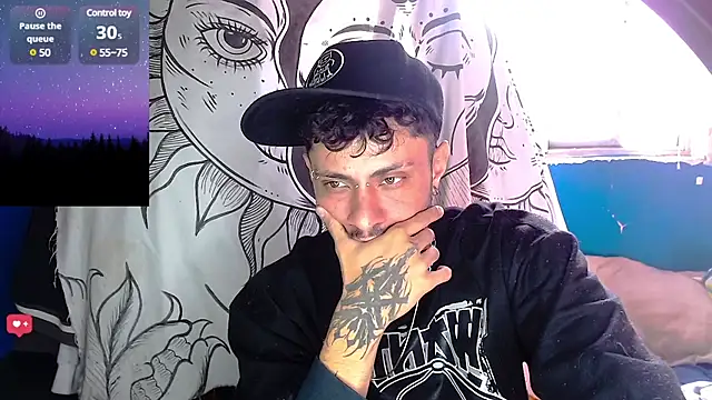 Snapshot of Apolo_S chatting on January 2025 01:38:02 PM Apolo S online show from January 2025 01:38:02 PM