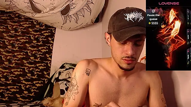 Snapshot of Apolo_S chatting on December 2025 10:34:02 AM Apolo S online show from December 2025 10:34:02 AM