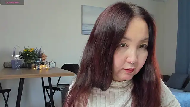 AvroraSakura online show from February 2025 01:14:01 PM