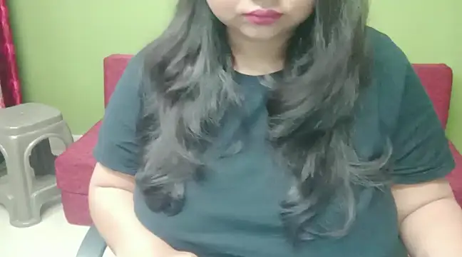 Snapshot of yoursnishaa chatting on December 2024 05:00:01 PM yoursnishaa online show from December 2024 05:00:01 PM