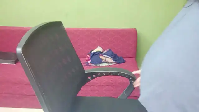 Snapshot of yoursnishaa chatting on January 2025 04:05:01 PM yoursnishaa online show from January 2025 04:05:01 PM